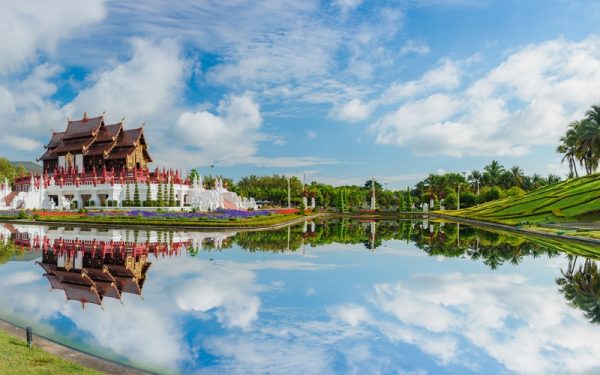 vuon hoa hoang gia royal flora garden