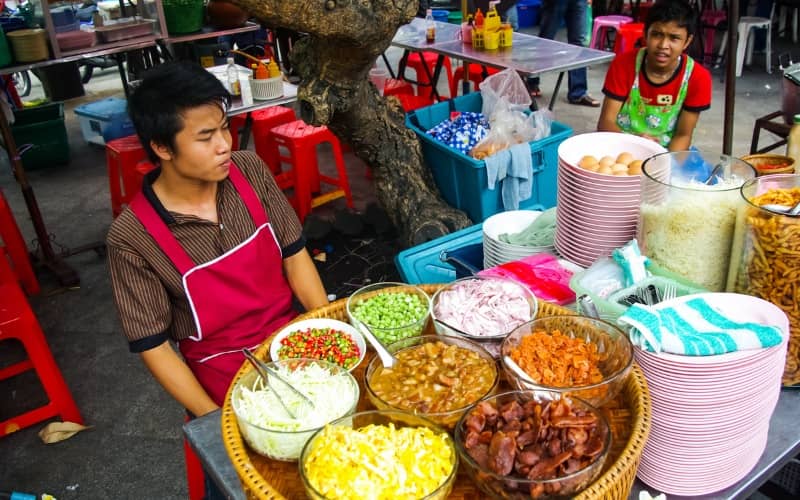 Chợ Chatuchak: Khám Phá Thiên Đàng Mua Sắm và Ẩm Thực ở Bangkok